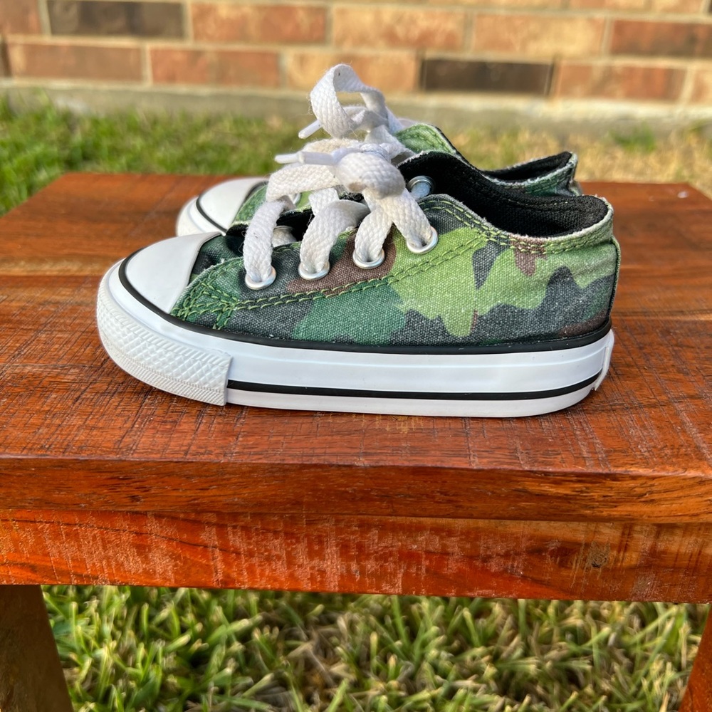 Camo Converse All Star Chucks